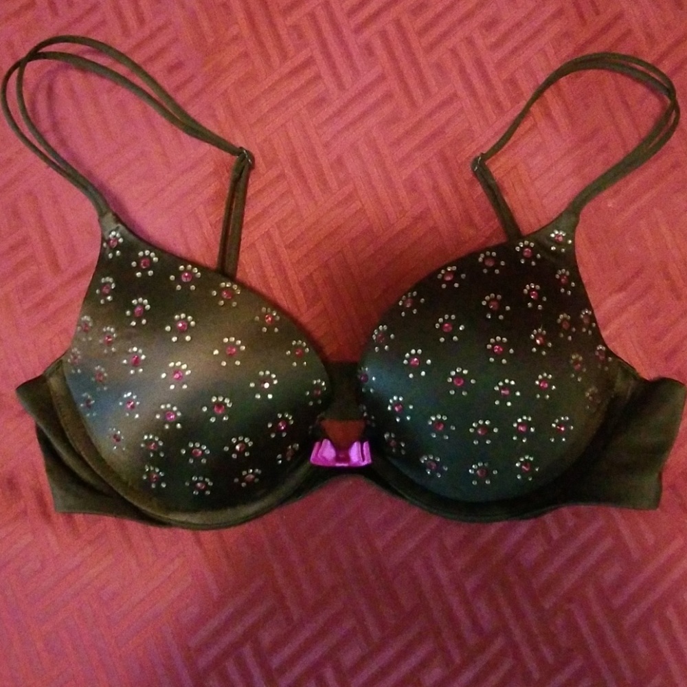 Victoria's Secret Very Sexy Push Up bra